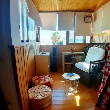 El Descanso Del Faro. The Lighthouse Retreat *